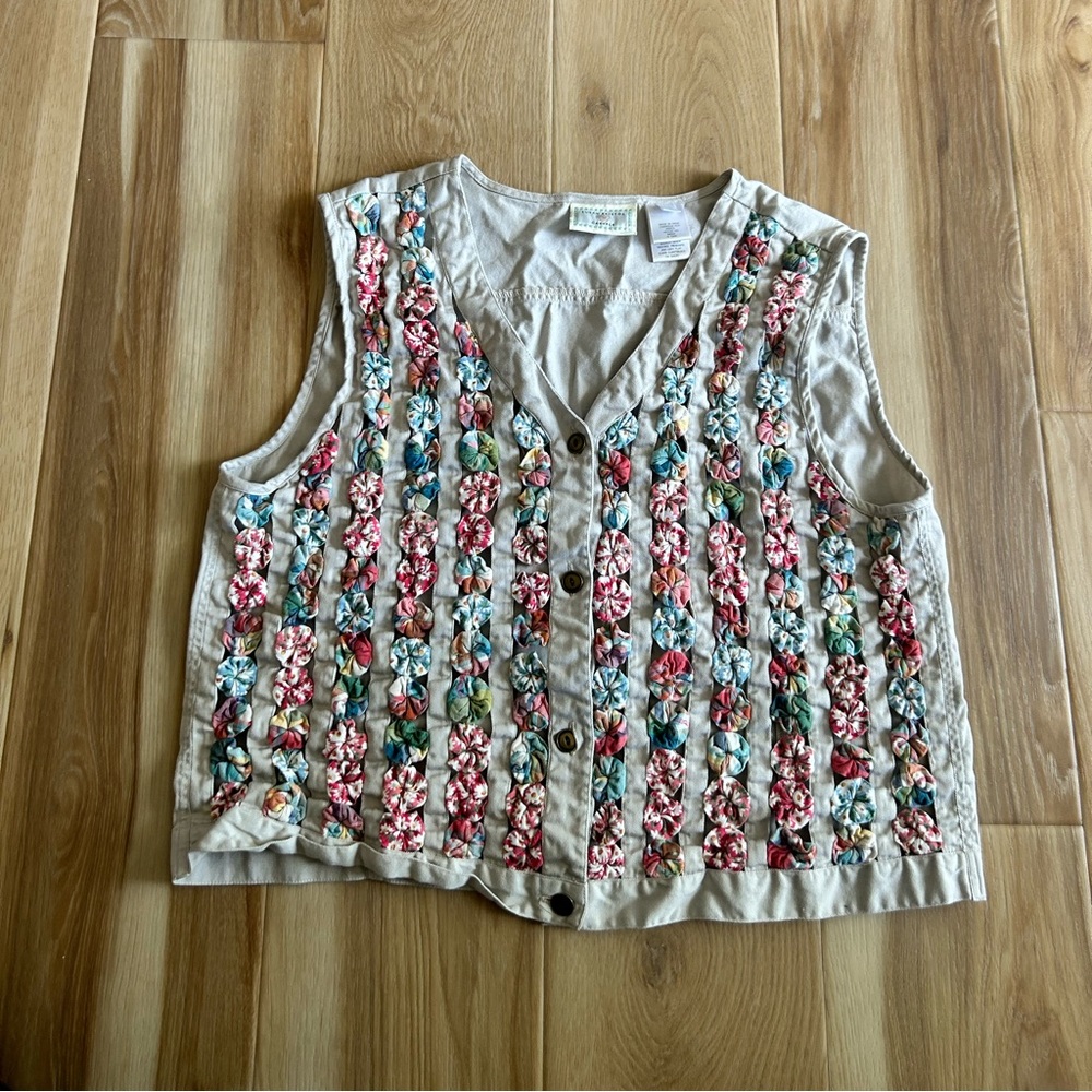 Susan Bristol Garden Vest Women’s Sz L Quilted Yoyo Patchwork Art to Wear